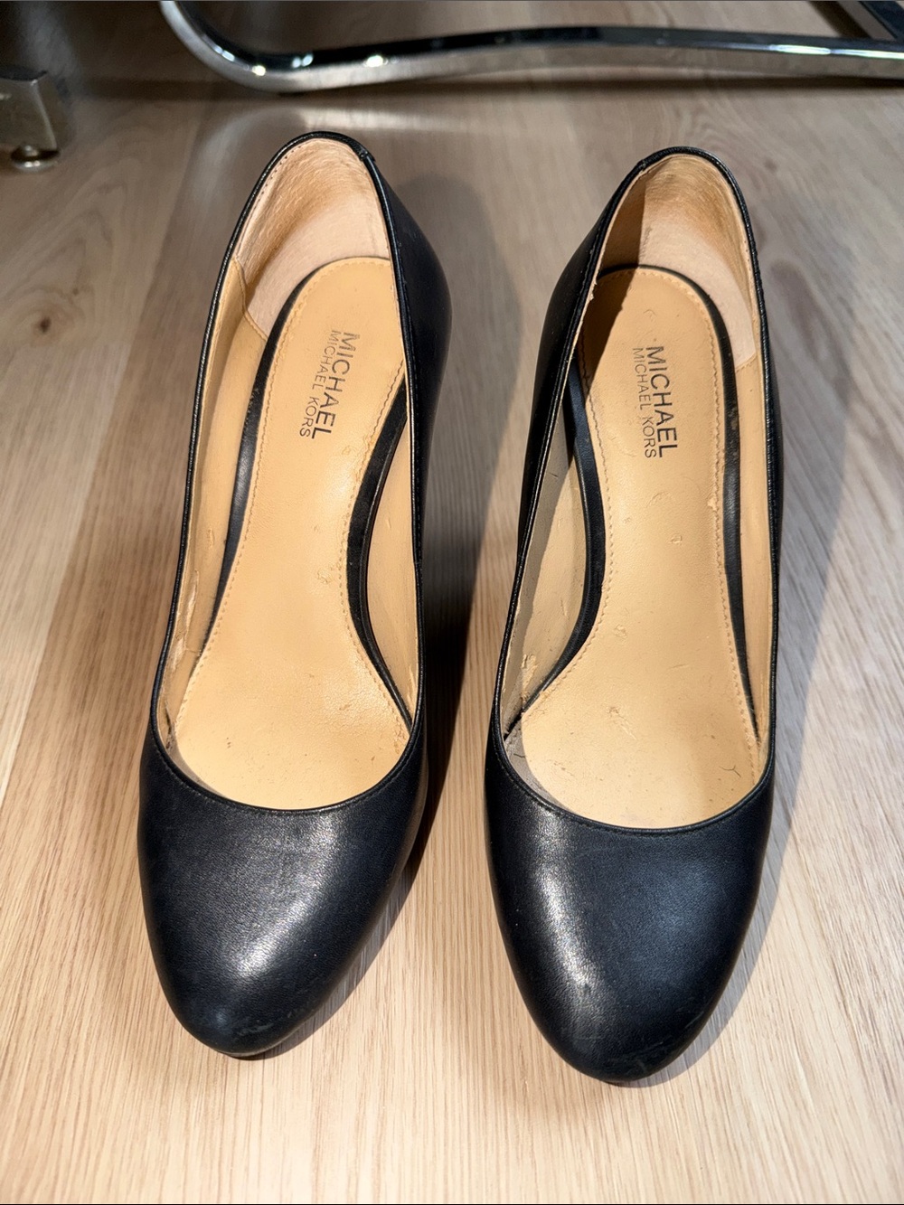 Michael Kors Black Leather Round-Toe Heels with Tan Insole